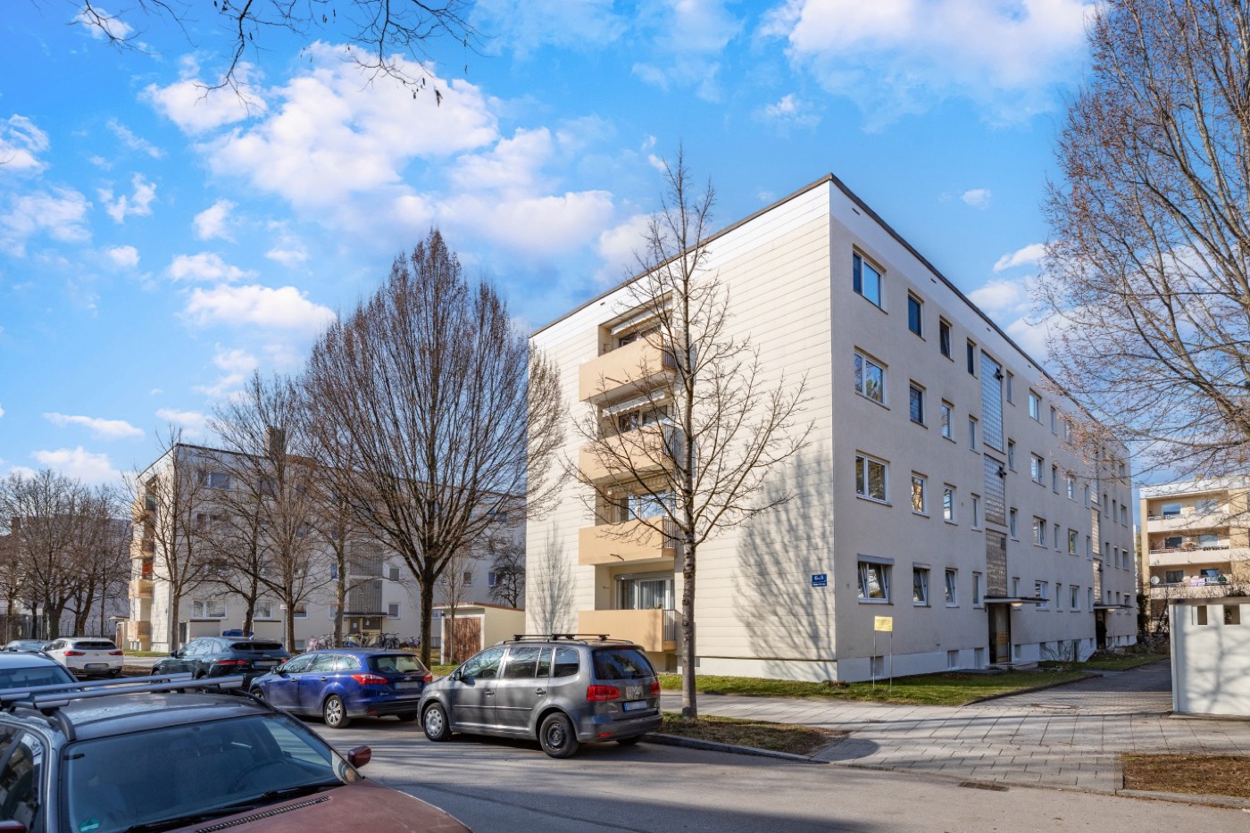 Wohngebäude Nimmerfallstraße 6-12 in München-Pasing, Außenansicht